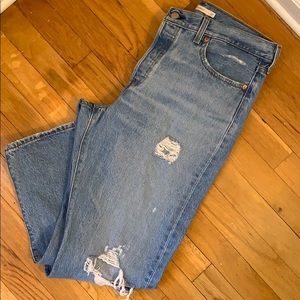 Wedgie Fit Straight Women’s Jeans